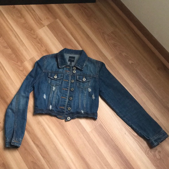 Jean Jacket - Picture 2 of 5